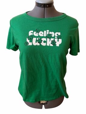 Old Navy Feeling Lucky Graphic Tee Green Shamrock St. Patrick’s Day T-Shirt Y2K